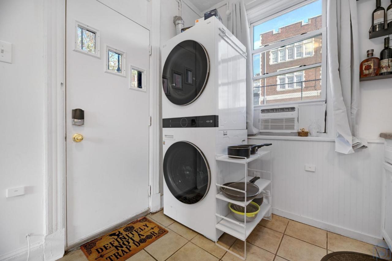 Historic Petworth Homestay Washington Bagian luar foto